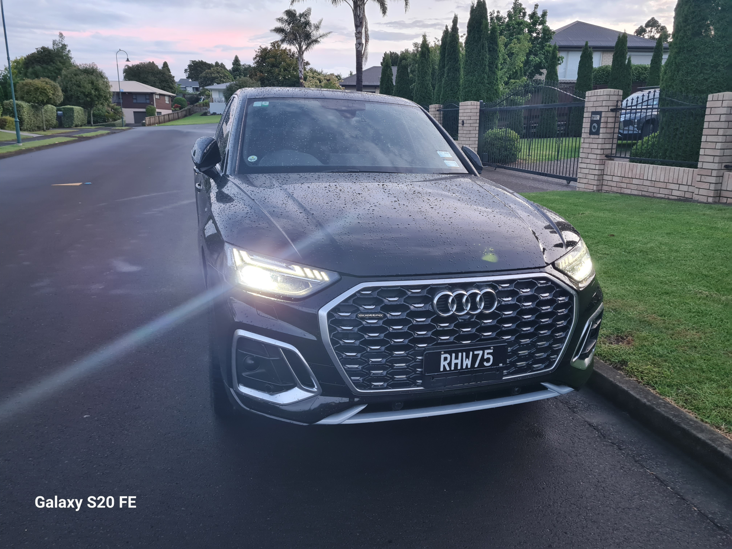 2022 Audi Q5 Sportback - Image 2