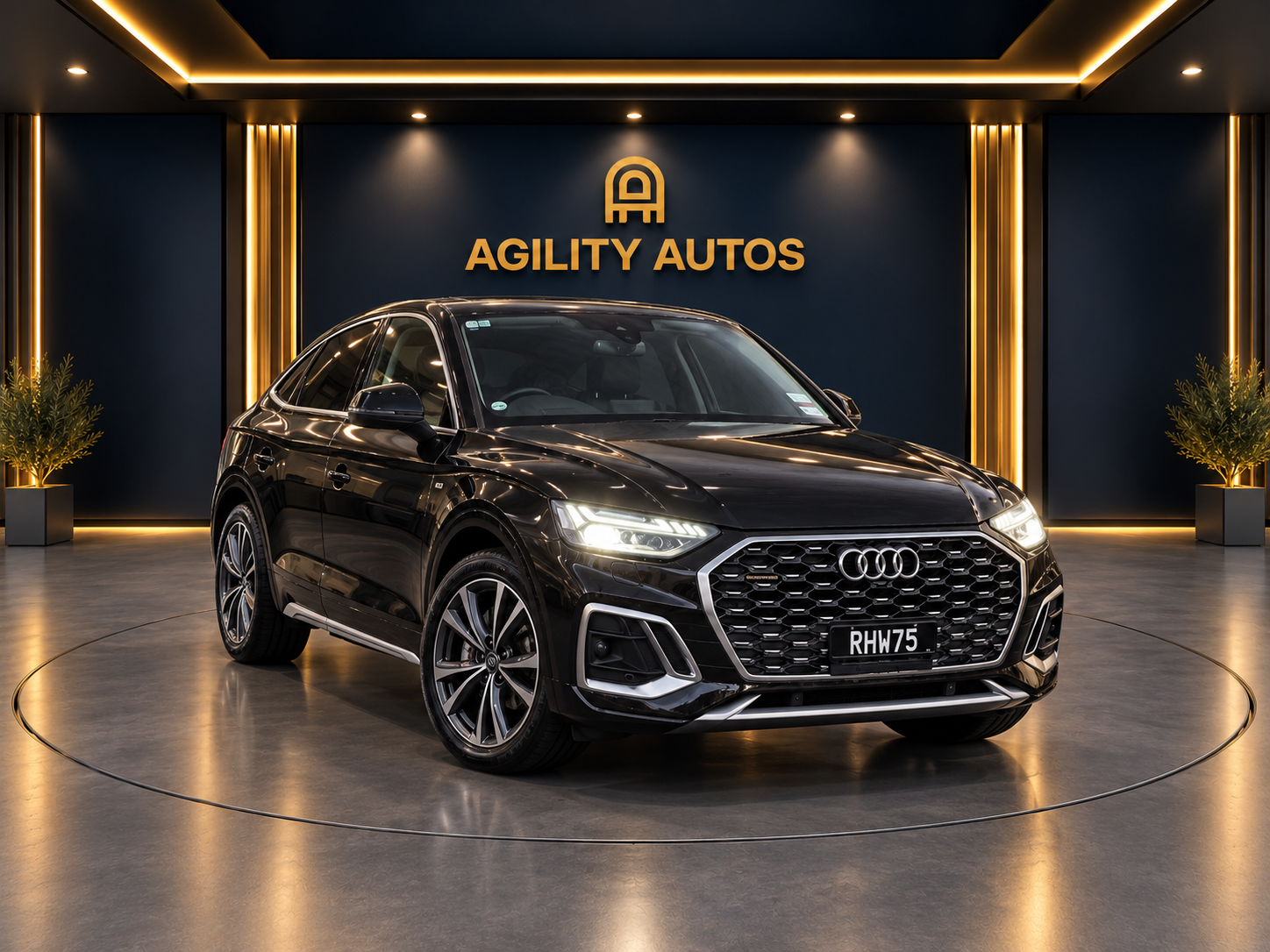 2022 Audi Q5 Sportback - Image 2