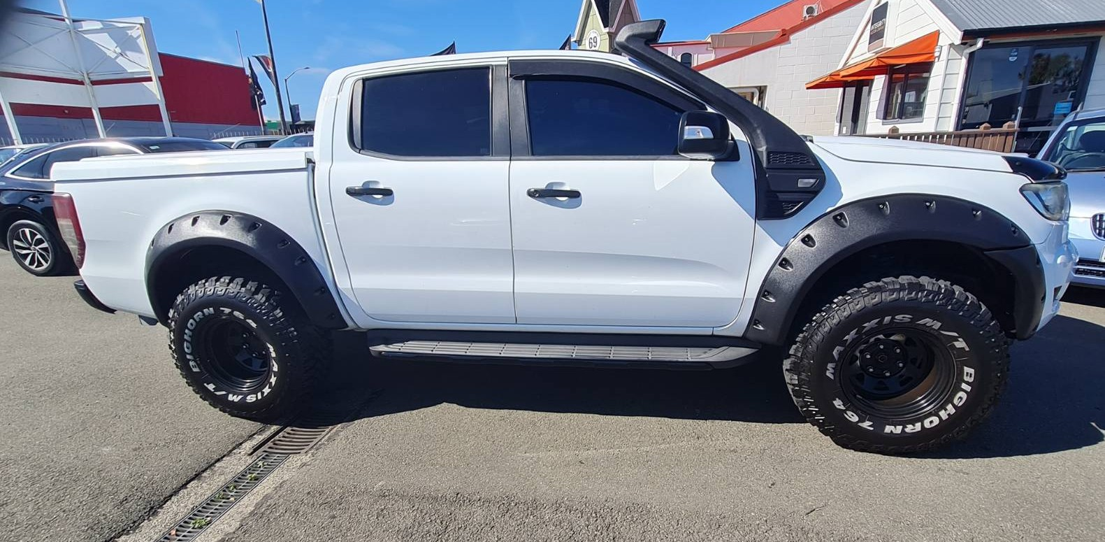 2017 Ford Ranger XLT 4WD - Image 4
