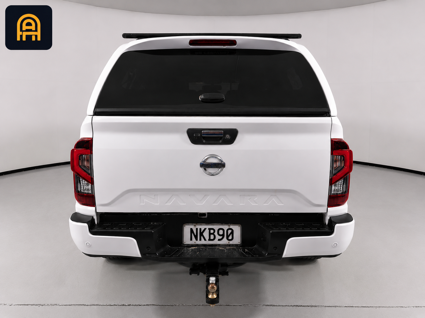 2021 Nissan Navara ST 4WD - Image 6